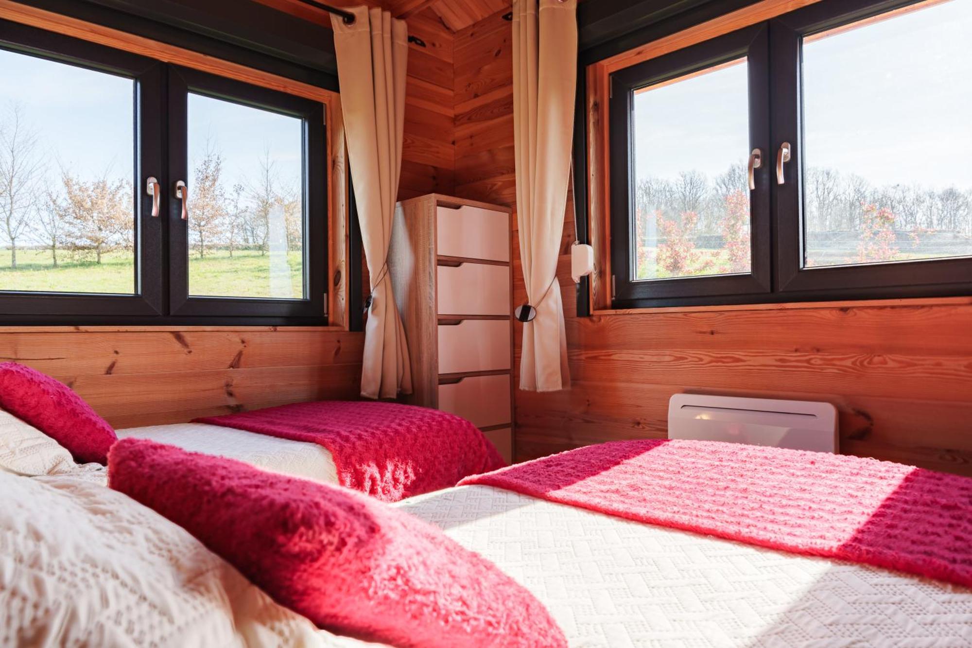Saint-Germain-des-Champs Le Chalet Du Crescent מראה חיצוני תמונה