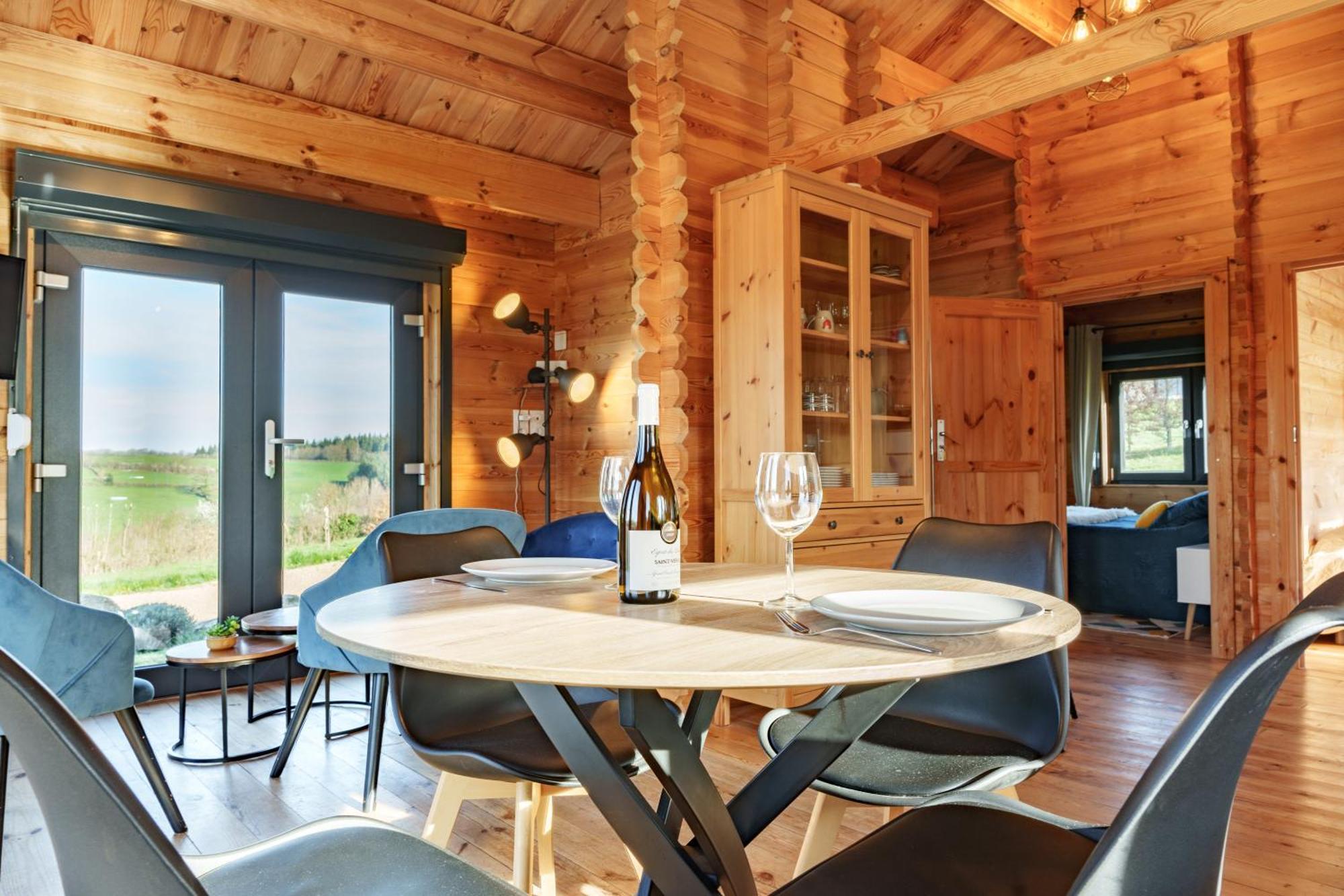 Saint-Germain-des-Champs Le Chalet Du Crescent מראה חיצוני תמונה