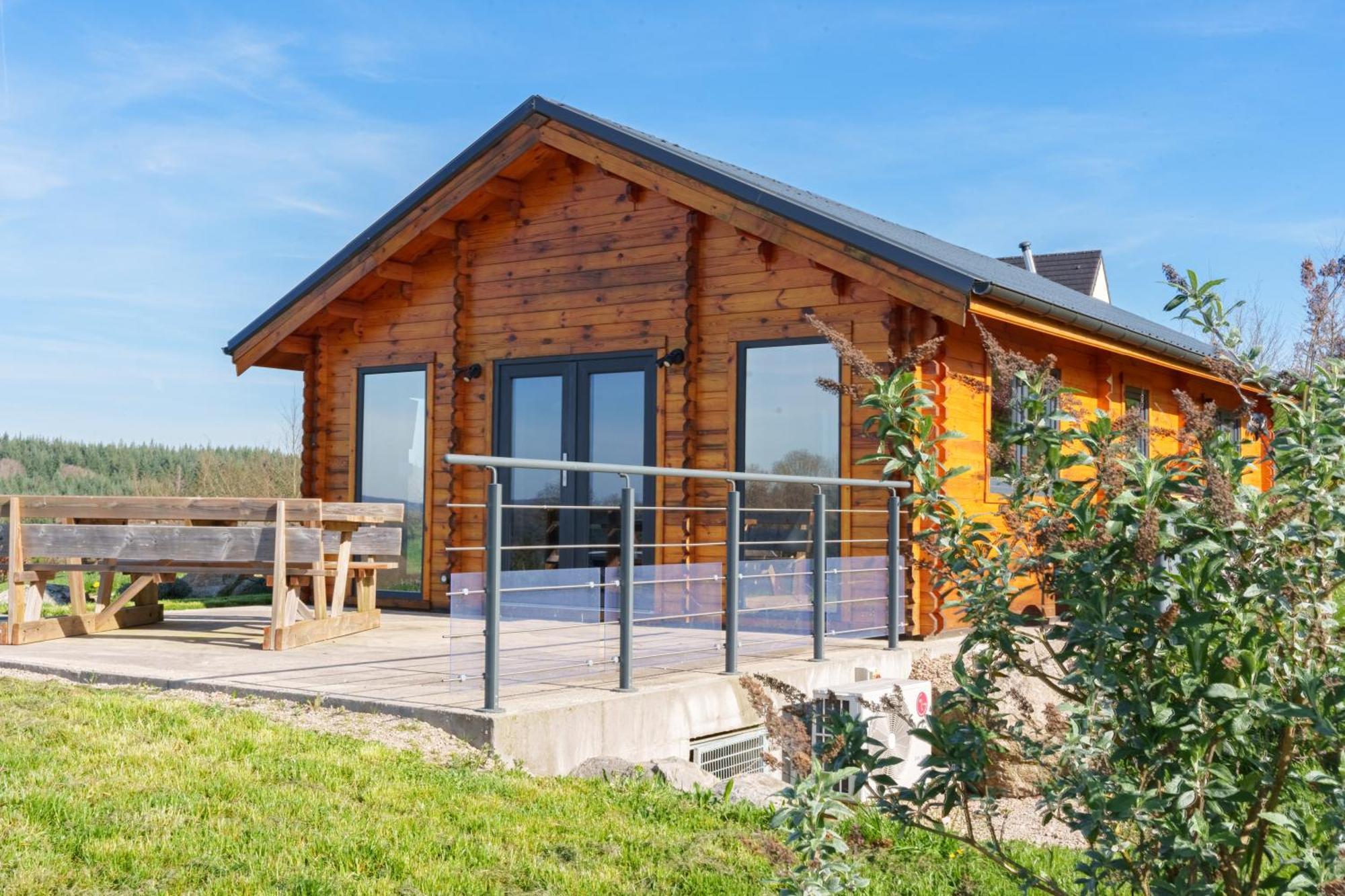 Saint-Germain-des-Champs Le Chalet Du Crescent מראה חיצוני תמונה