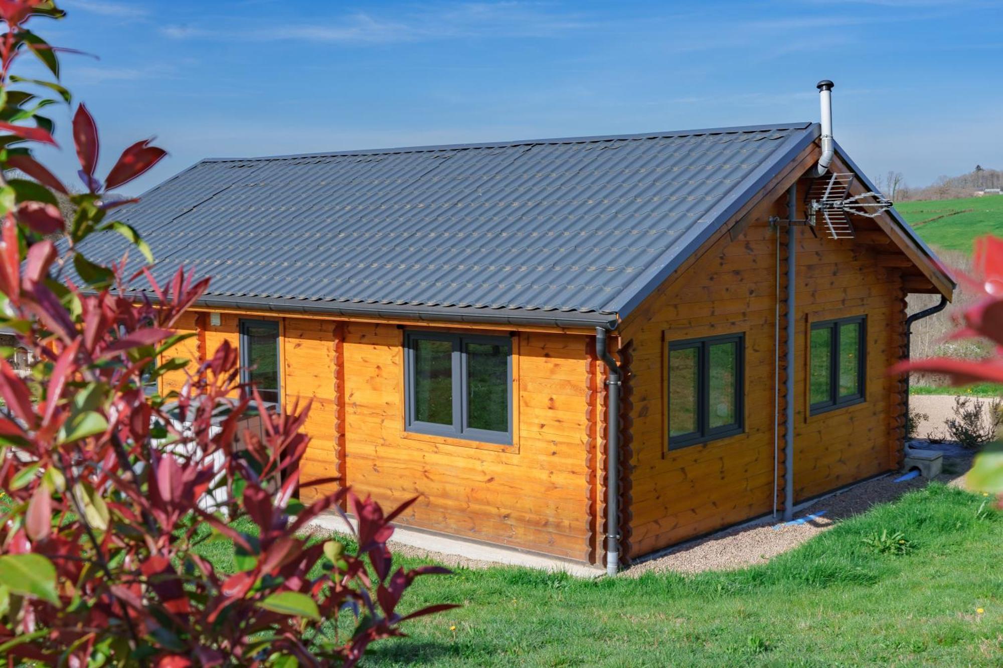 Saint-Germain-des-Champs Le Chalet Du Crescent מראה חיצוני תמונה